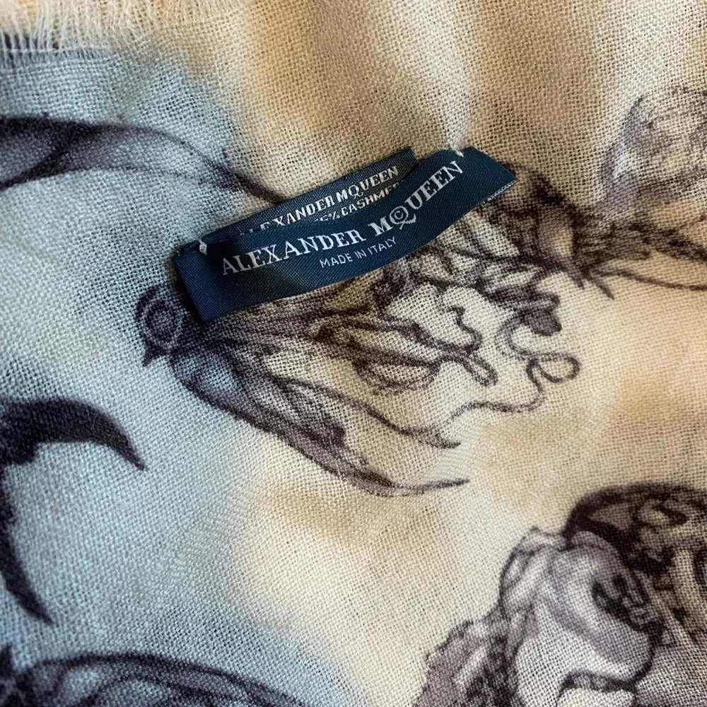 Alexander McQueen large skull & birds blanket scarf - Picture 2 of 6